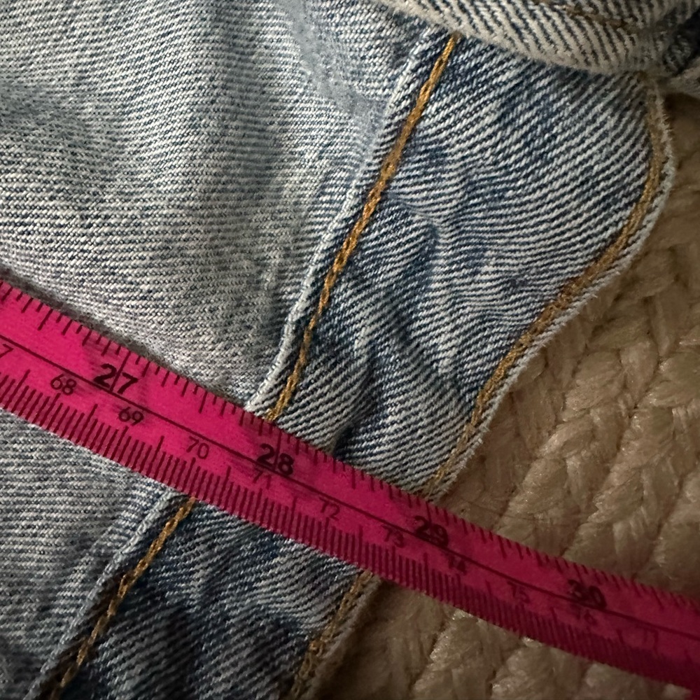 Aritzia TNA Oversized Denim Jacket - Picture 6 of 7
